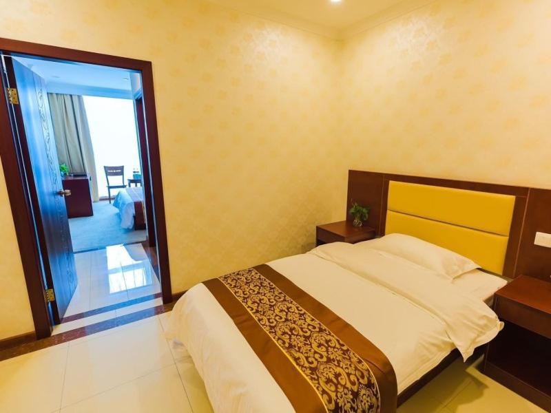 Greentree Inn Shanghai Jiading The South Of F1 Circuit Fangtai Hardware Market Express Hotel Esterno foto